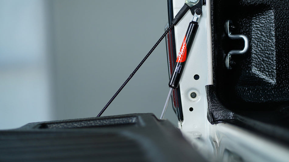 MAX TAILGATE LIFT Toyota Hilux  2015+ (Internal Rail or A-Deck)
