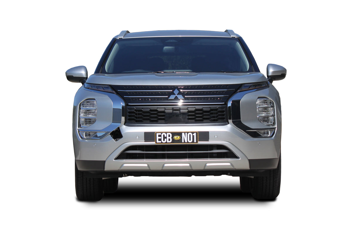 (NBM233SYB) MITSUBISHI OUTLANDER Nudge Bar (08/21 to ) – Bars N Racks