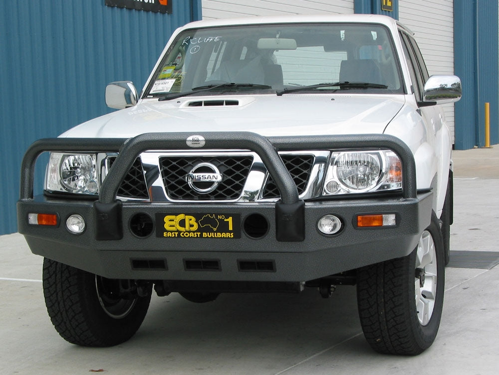 Nissan Patrol Gu Y61 Bullbar With Bumper Lights (10/04 To 04/16)