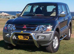 Mitsubishi Pajero Nm Nudge Bar (05/00 To 10/02)