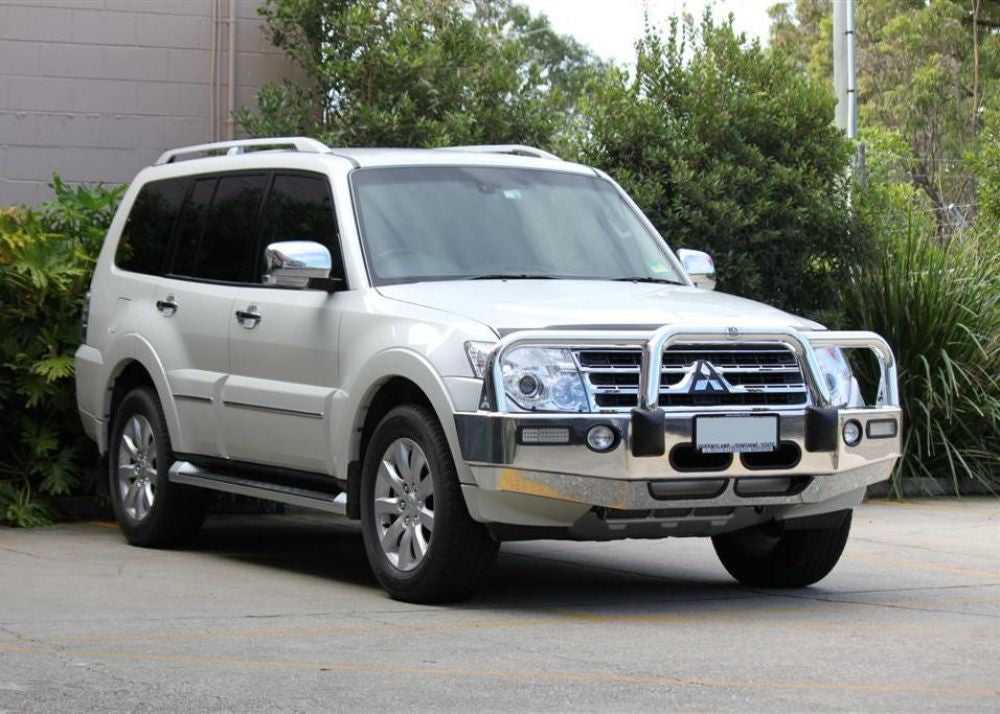 Mitsubishi Pajero Nt Bullbar With Bumper Lights (12/08 To 09/11)