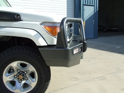 Toyota Landcruiser 78 Series Winch Bullbar With Bumper Lights (03/07 To 08/09)