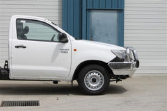 Toyota Hilux Bullbar With Bumper Lights (09/11 To 06/15)