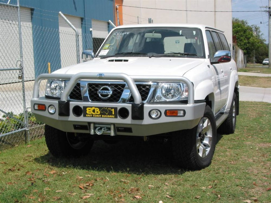 Nissan Patrol Gu Y61 Winch Bullbar With Bumper Lights (10/04 To 04/16)