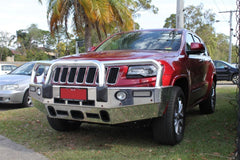 Jeep Grand Cherokee My14 Overland Bullbar With Bumper Lights (06/13 To 03/17)