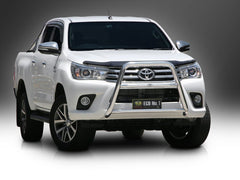 Toyota Hilux Sr5 Nudge Bar - Series 2 (07/15 To 05/18)