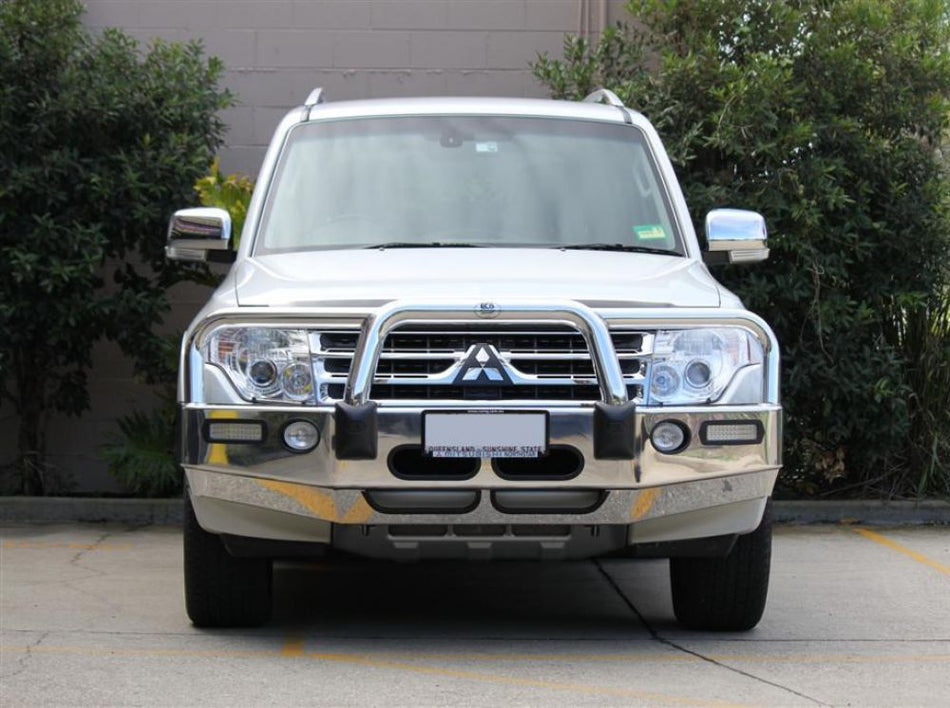 Mitsubishi Pajero Nt Bullbar With Bumper Lights (12/08 To 09/11)